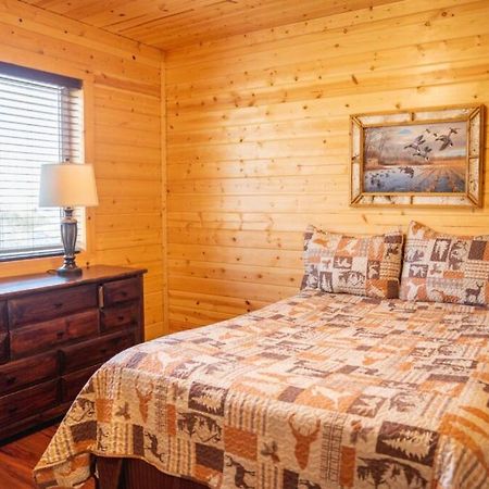 The Lodge At Van Hook New Town Bagian luar foto